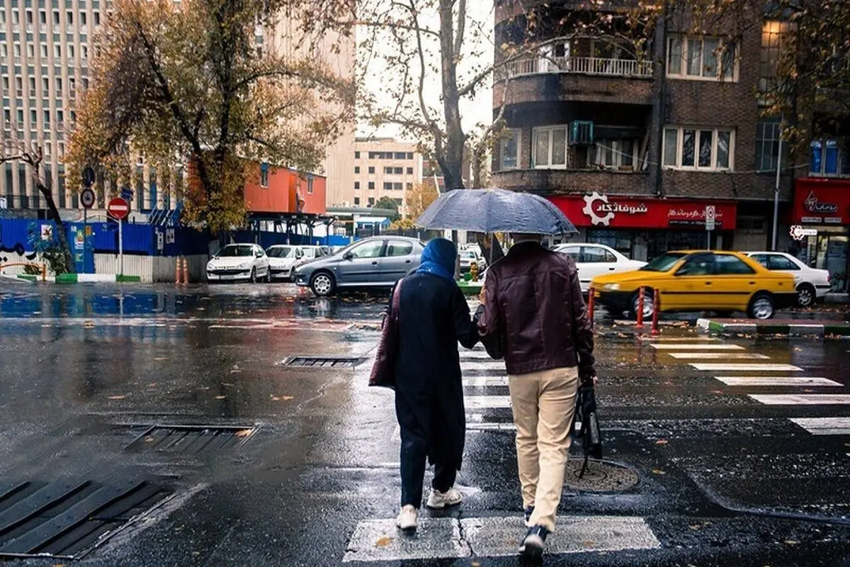 تهرانی ها منتظر باران باشند
