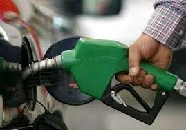  افزایش بیش از ۵ درصدی مصرف بنزین در نوروز ۱۴۰۲

