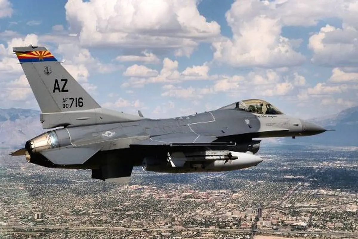 «سوخو-57» بزرگترین تهدید علیه جنگنده‌های «اف-16»