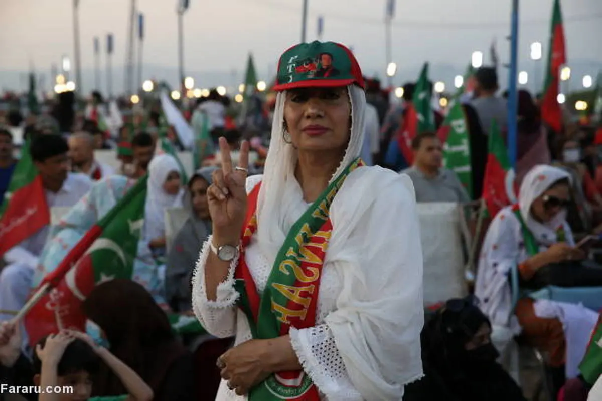 تظاهرات گسترده هواداران عمران خان علیه گرانی + تصاویر