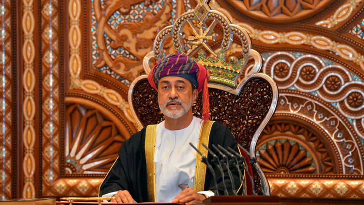  سلطان عمان به ایران می‌آید