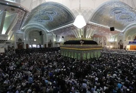 فیلم| روایتی متفاوت از مراسم بزرگداشت امام راحل