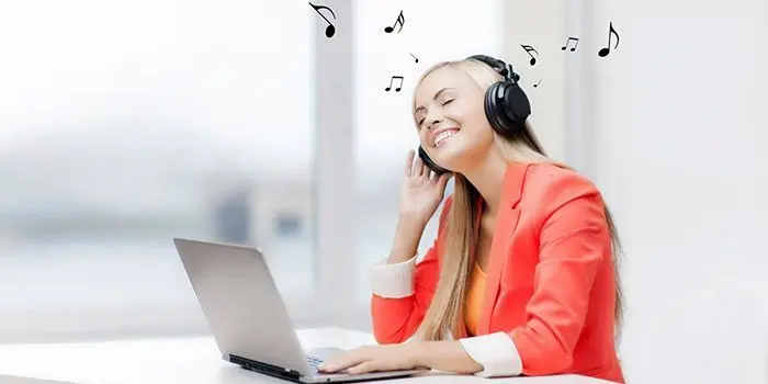 فواید گوش دادن به موسیقی در هنگام کار و استراحت