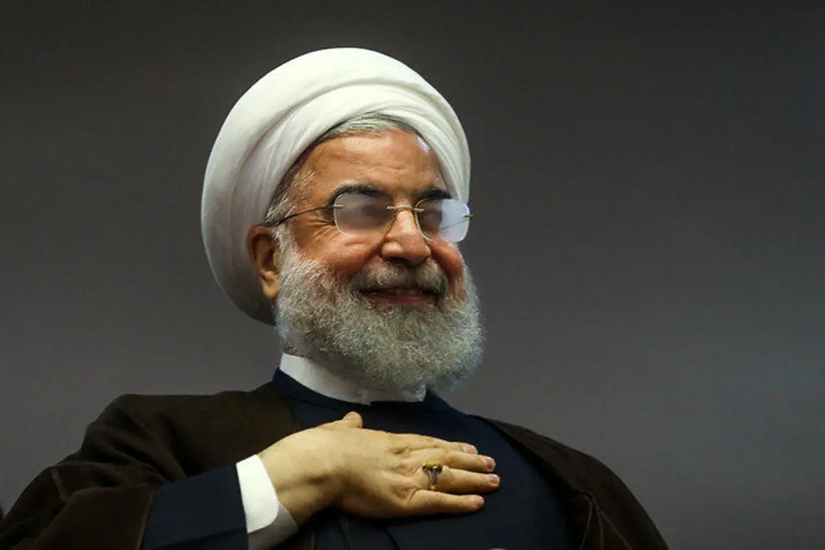 افزایش محبوبیت حسن روحانی در بین مردم ایران ! + عکس