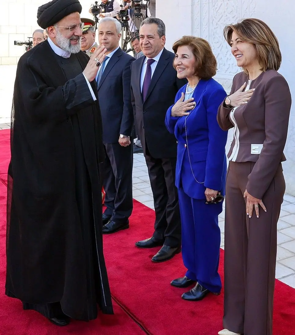 واکنش احمد زیدآبادی به عکس رئیسی و زنان بی‌حجاب در سوریه