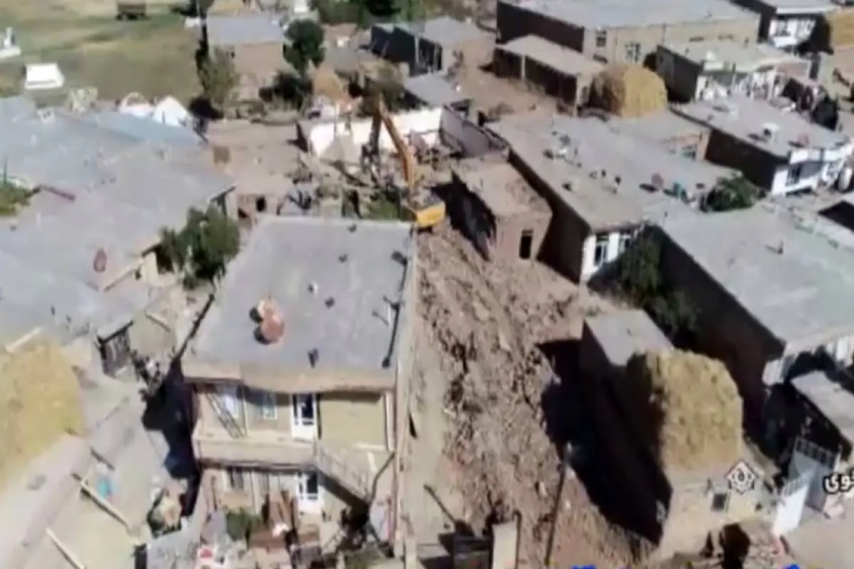 تصاویر هوایی از منطقه زلزله‌زده خوی