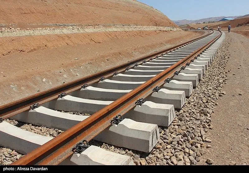  عایدی ۲۰ میلیارد دلاری ایران از ترانزیت با اجرایی شدن راه آهن رشت- آستارا

