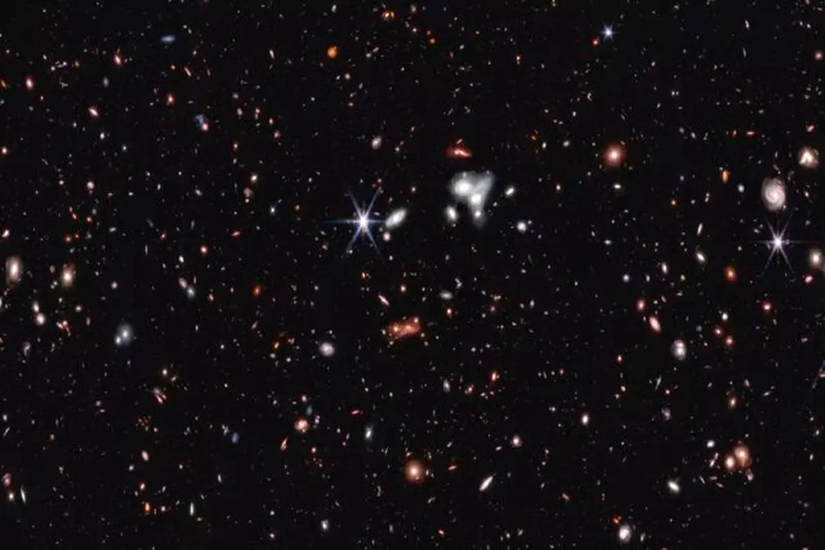 کشف دوردست‌ترین سیاه‌چاله کلان‌جرم فعال در داده‌های تلسکوپ «جیمز وب»