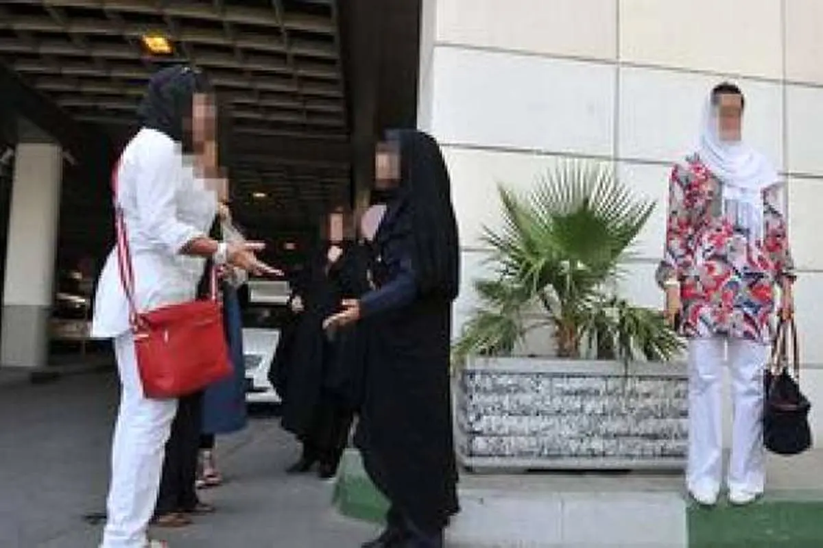حمله با چاقو به یک زن به‌خاطر تذکر برای حجاب